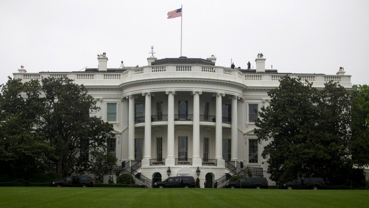 The White House promises to facilitate AI Development