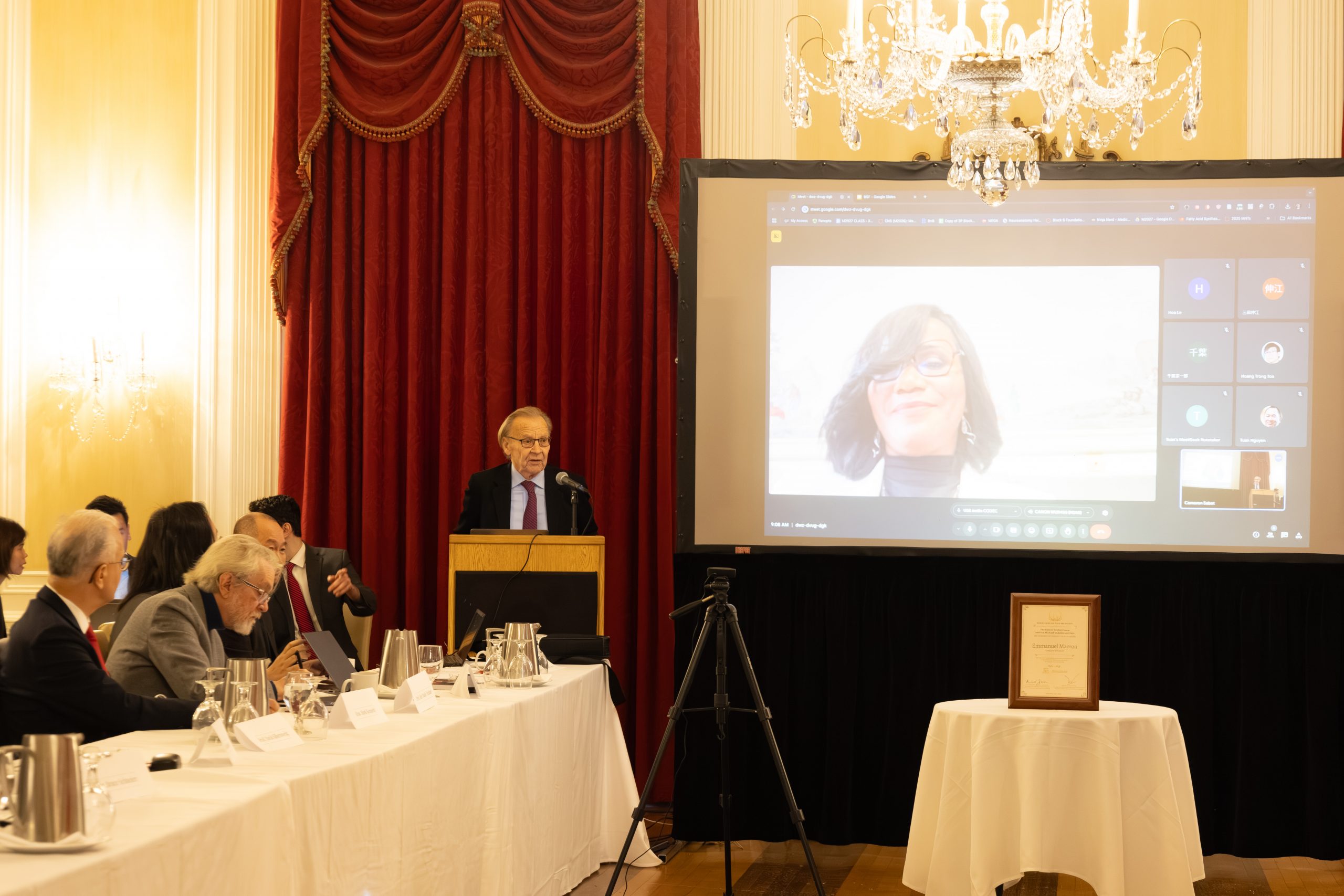 AI as a Force for Human-Centered Leadership: Minister Elisabeth Moreno’s Opening Speech at AIWS – New Democracy