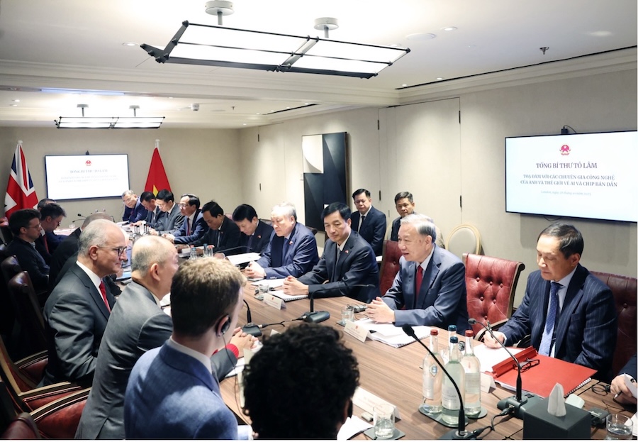 High-Level Roundtable on AI Strategy with General Secretary Tô Lâm and Vietnam’s Leadership – London, October 28, 2025
