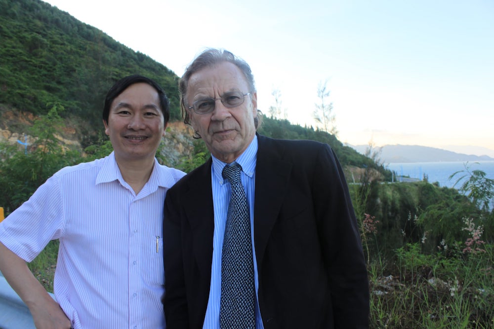 The AI World Society – US-Vietnam Partnership Book Receives Warm Welcome in Vietnam Amid Milestone Celebrations
