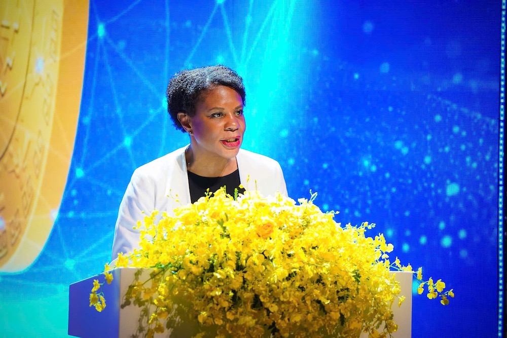 Speech by ALONDRA NELSON, World Leader in AIWS Award Recipient