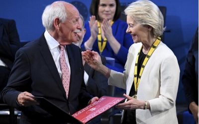 Ursula von der Leyen, World Leader for Peace and Security, honored with award for contributions to European unity