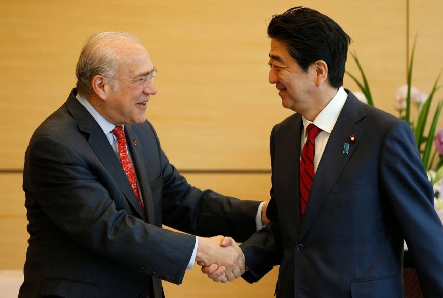 Gurria and Abe Meet to Discuss Japanese Economy and Open Trade
