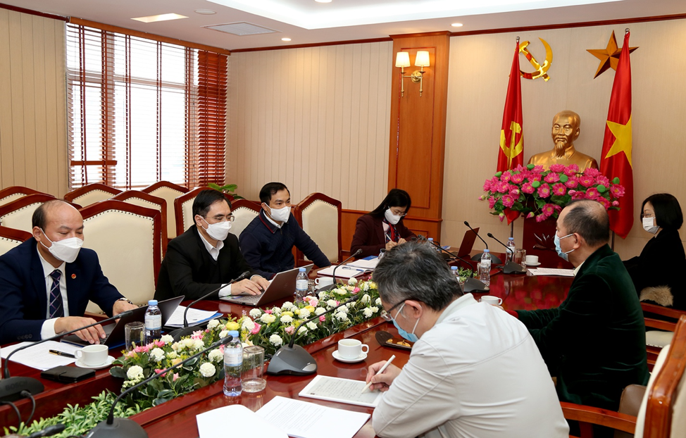 CEO of Boston Global Forum and Director of Michael Dukakis Institute visits and discusses with leaders of Ho Chi Minh National Academy of Politics