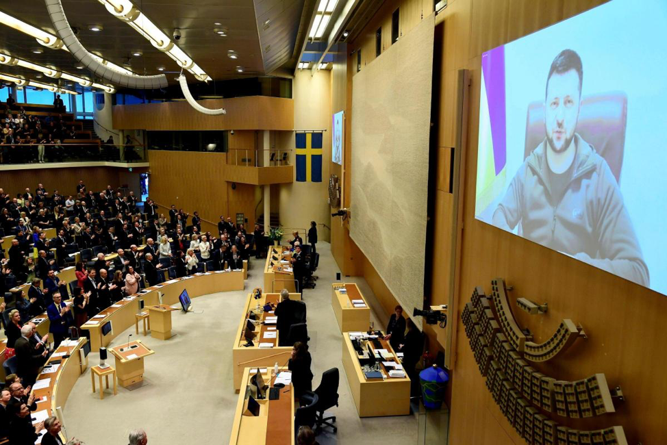 World Leader for Peace and Security Award 2021 recipient Andreas Norlen welcomes speech of President Zelensky