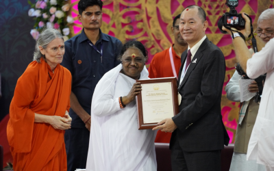 Key messages of Amma’s Distinguished Global Enlightenment Lecture