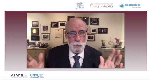 Message’s Father of Internet Vint Cerf to Vietnamese on Lunar New Year